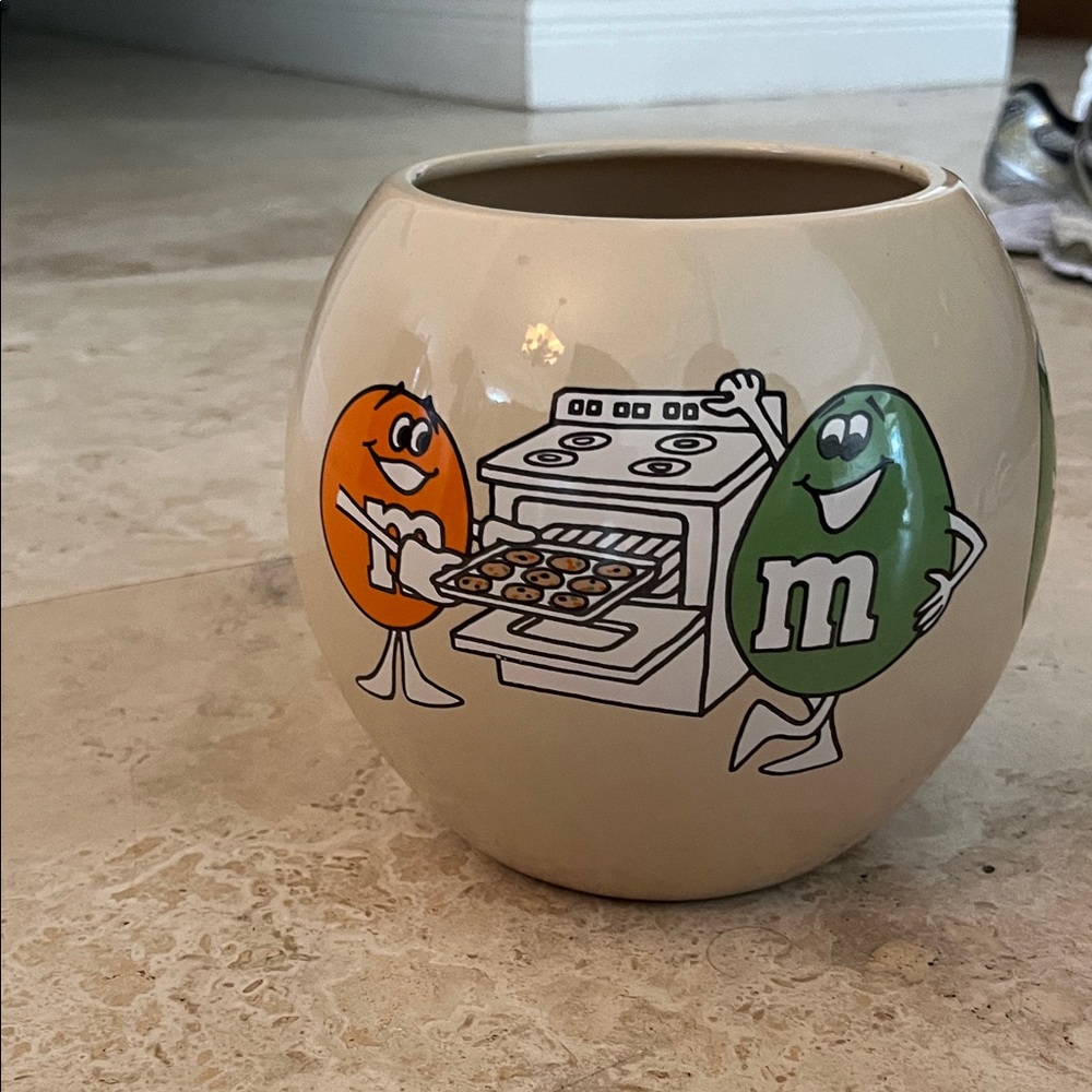 VTG M&M's Cookie Jar
